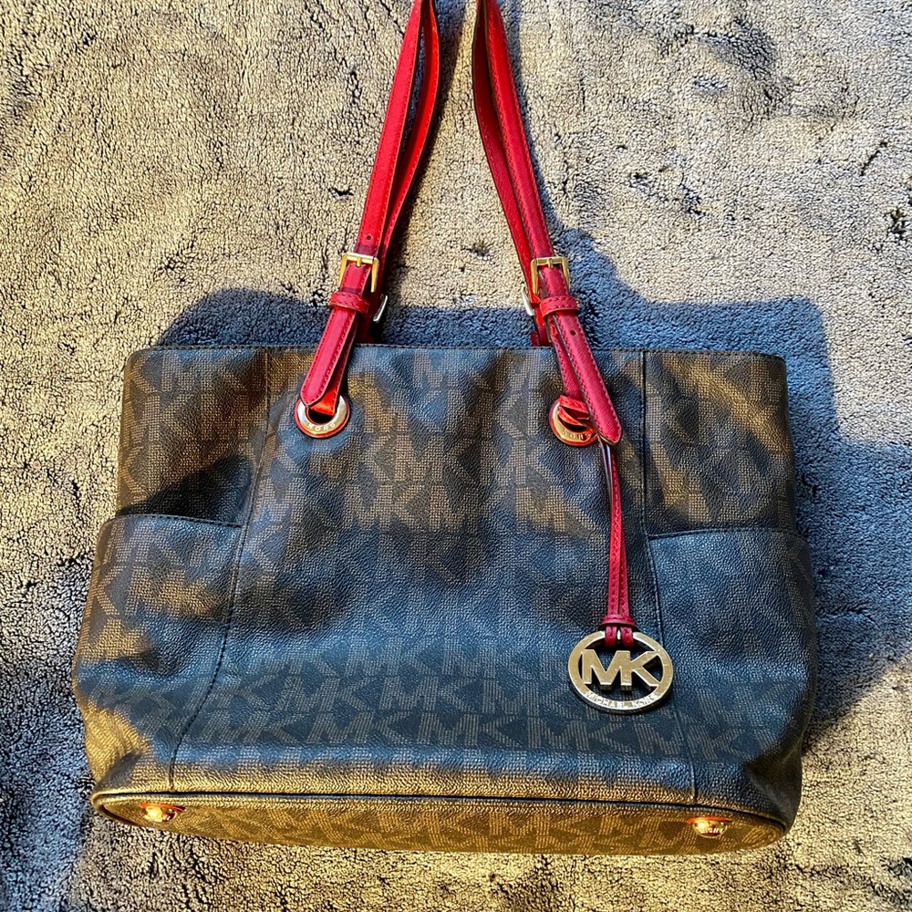 Michael Kors tote